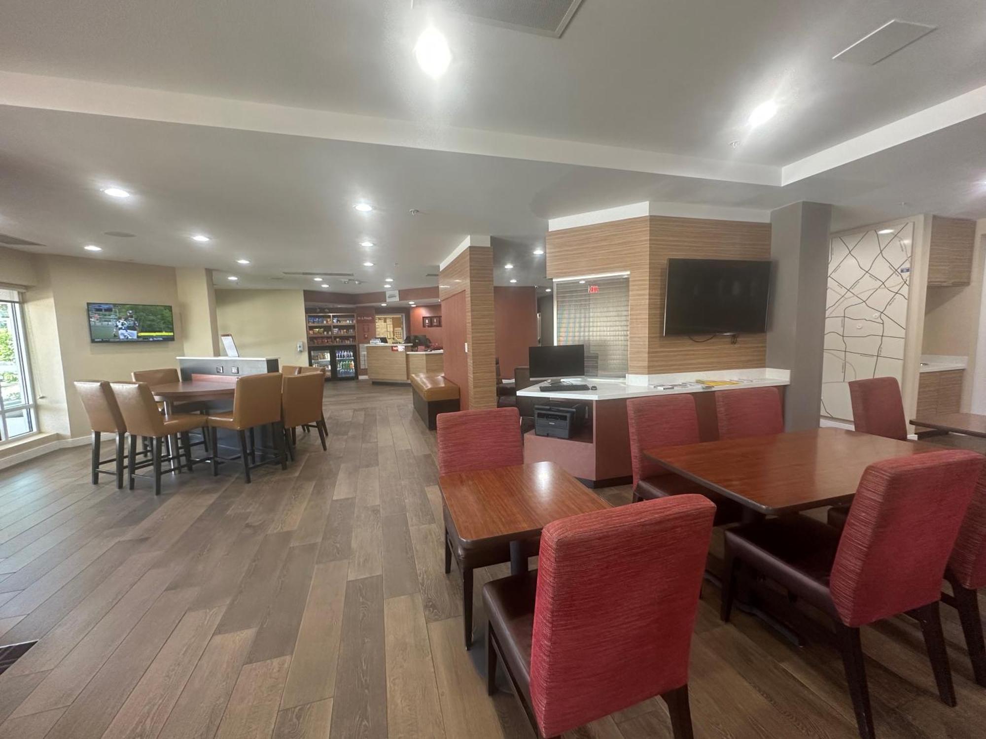 Towneplace Suites By Marriott San Antonio Westover Hills Bagian luar foto